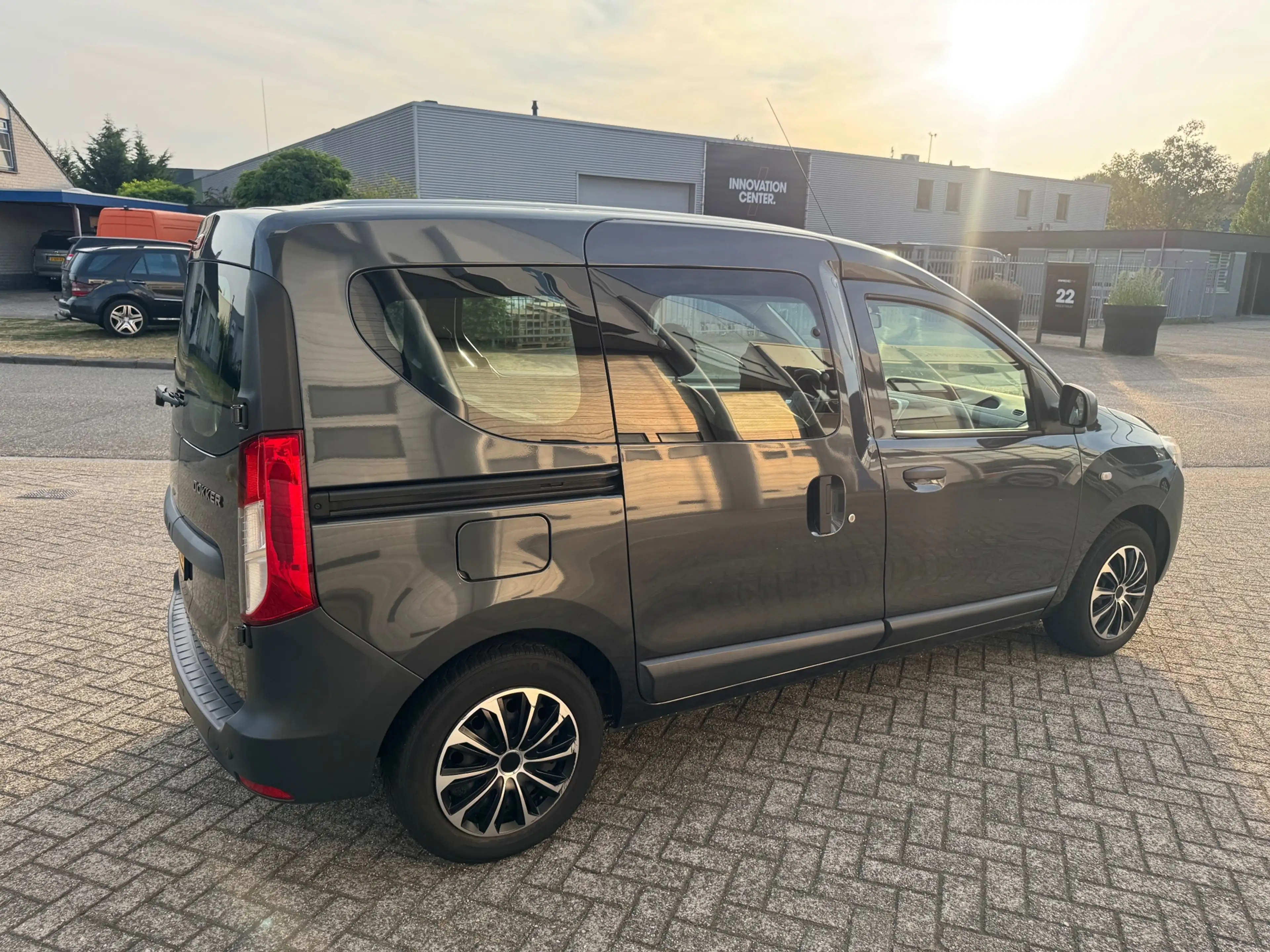Dacia Dokker 1.2 TCe Ambiance Airco, Trekhaak,1e Eig — photo 8
