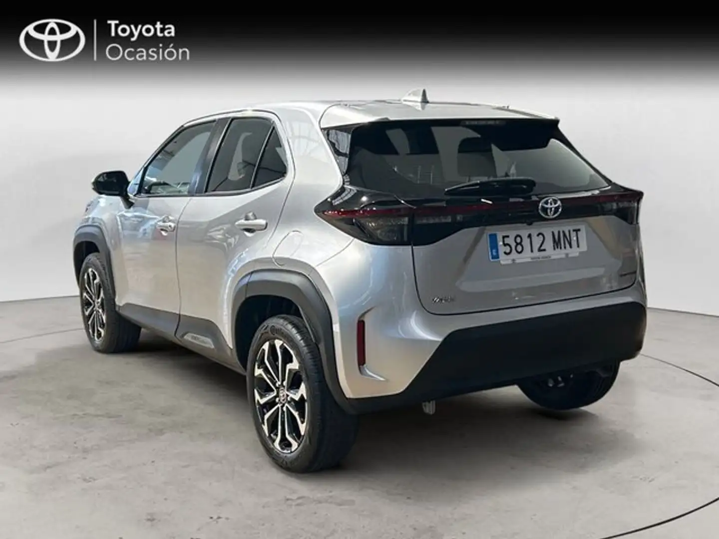 Toyota Yaris Cross Active Tech 120H e-CVT Grigio - 2