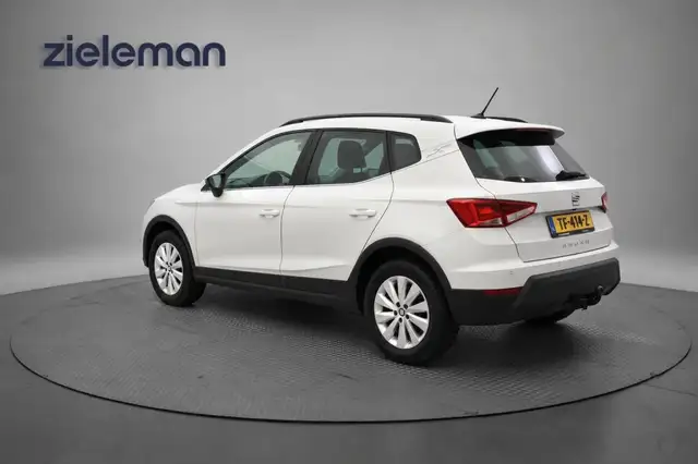 Seat Arona view 3