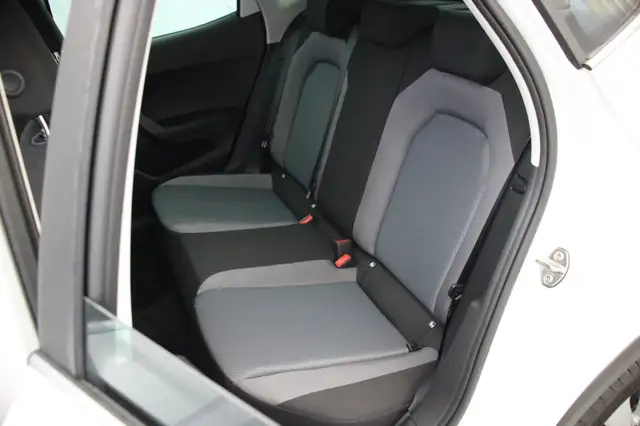 Seat Arona view 12