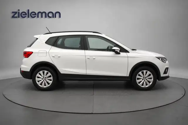 Seat Arona view 17