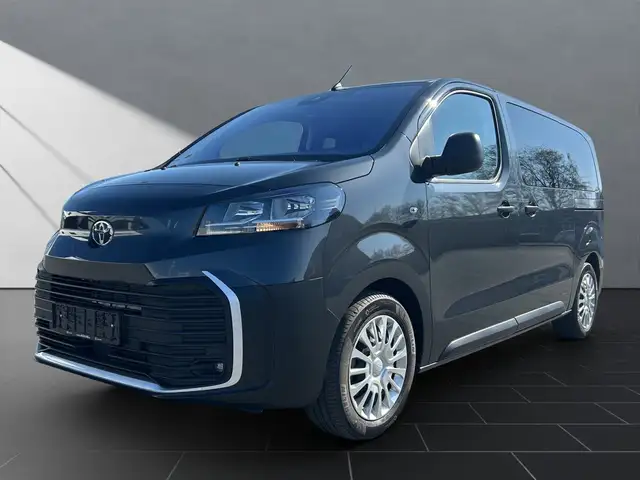 Toyota Proace Verso VERSO L1*COMFORT*CARPLAY*TRAVEL-PAK Proace Verso VERSO L1*COMFORT*CARPLAY*TRAVEL-PAK