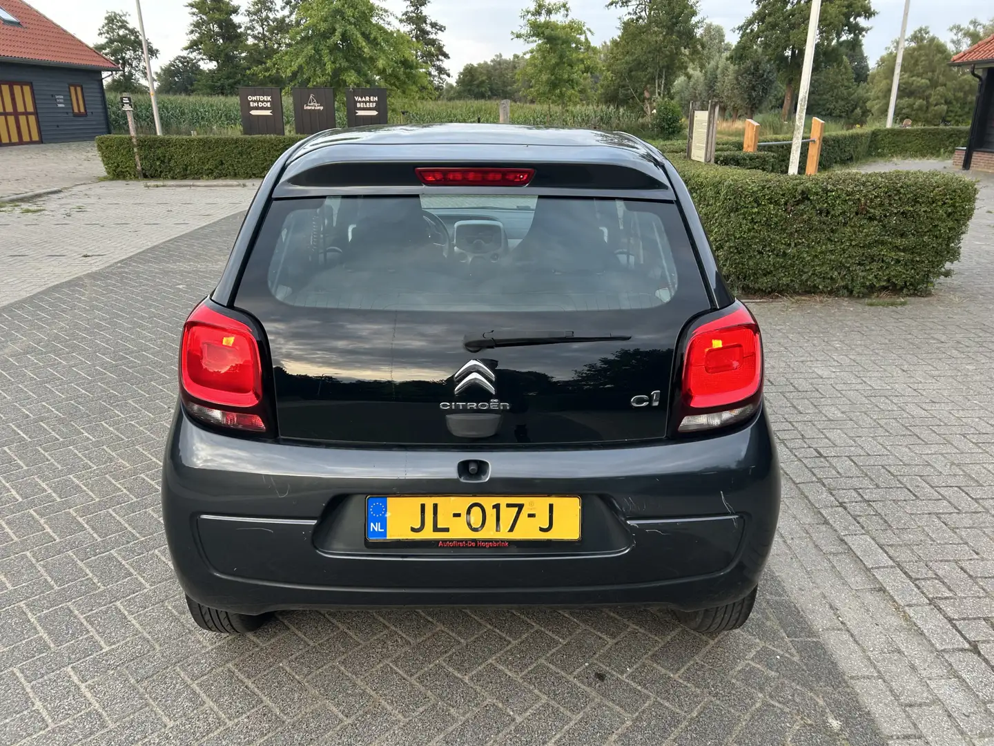 Citroen C1 1.0 e-VTi Selection Airco cv speed limeter Grijs - 2
