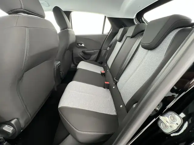 Opel Corsa view 10
