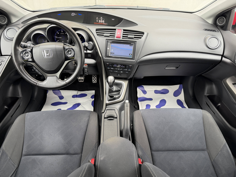 Honda Civic 1.6 i-DTEC Sport/CARPLAY/GPS/AIRCO/CAMERA/GARANTIE 12 MOIS/// — photo 5