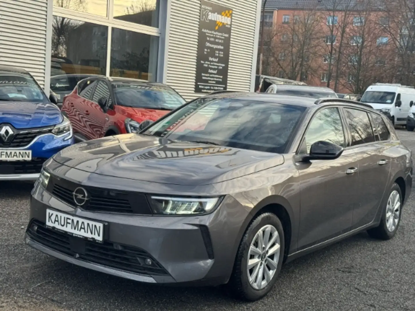 Opel Astra L Sports Tourer Edition Grau - 1