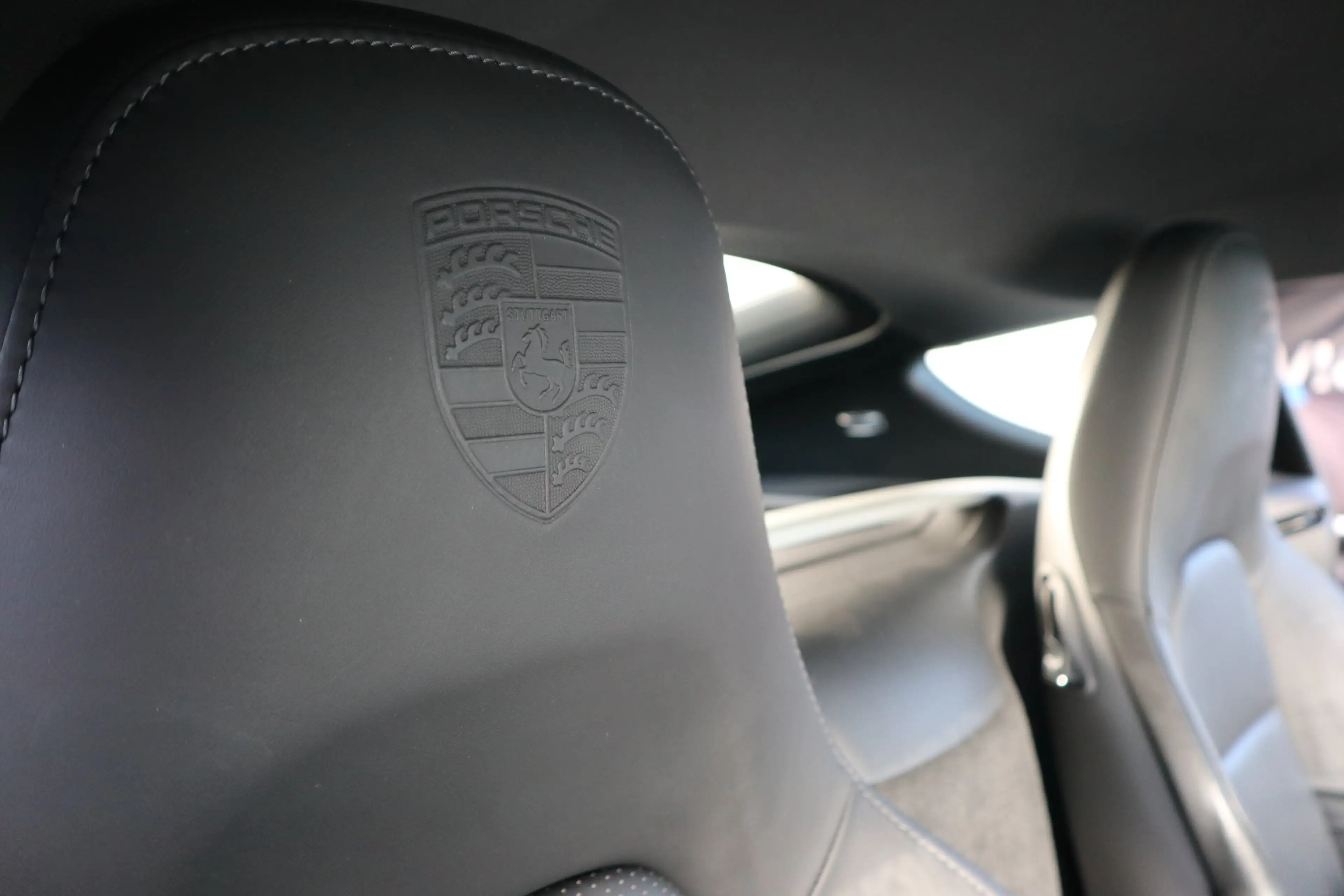 Porsche Cayman S PDK Bi-Xen SportsitzePlus 20' 1.Hand — photo 11