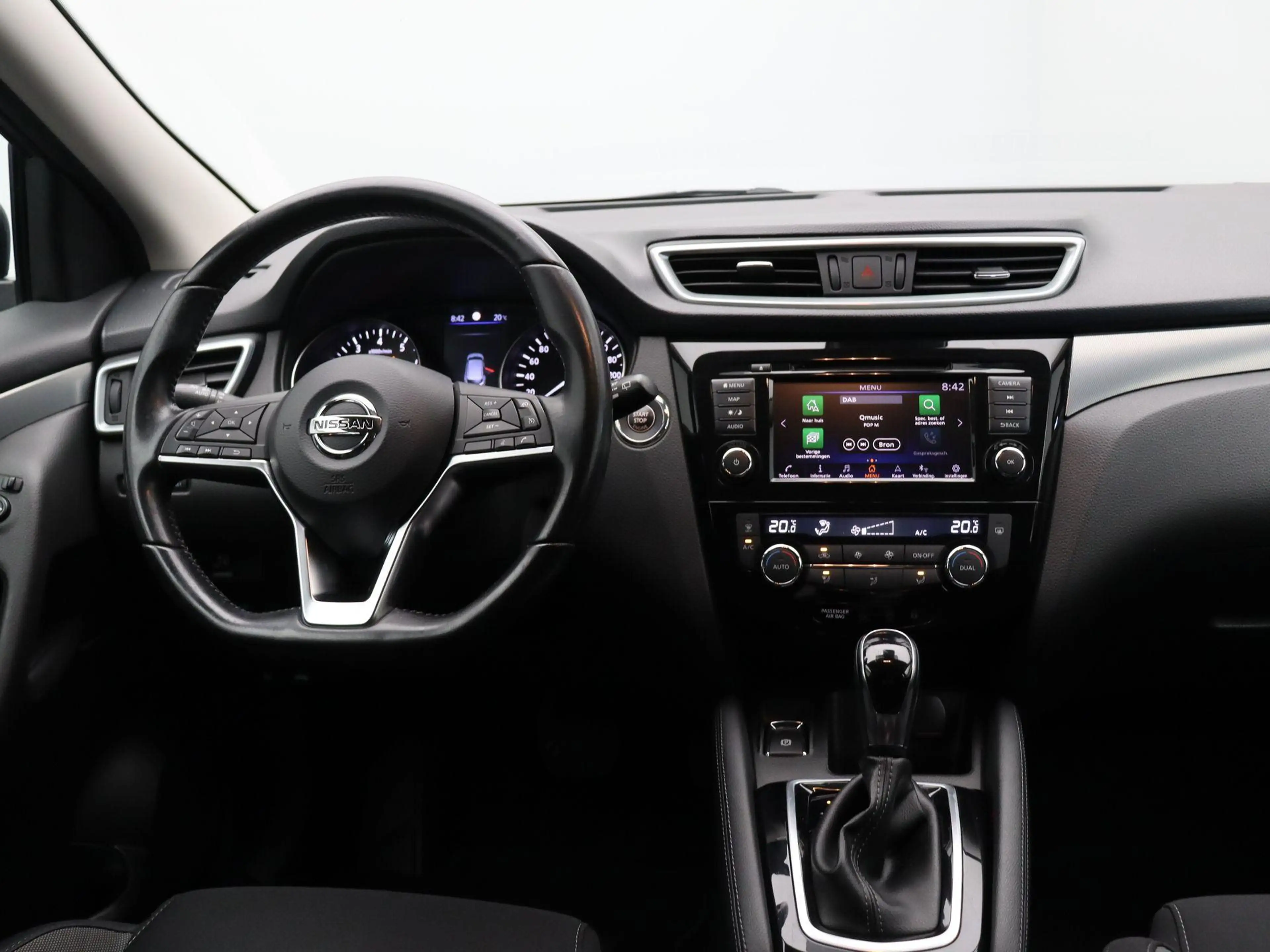 Nissan Qashqai 158pk DIG-T N-Connecta | Stoelverwarming | 360 Cam — photo 4