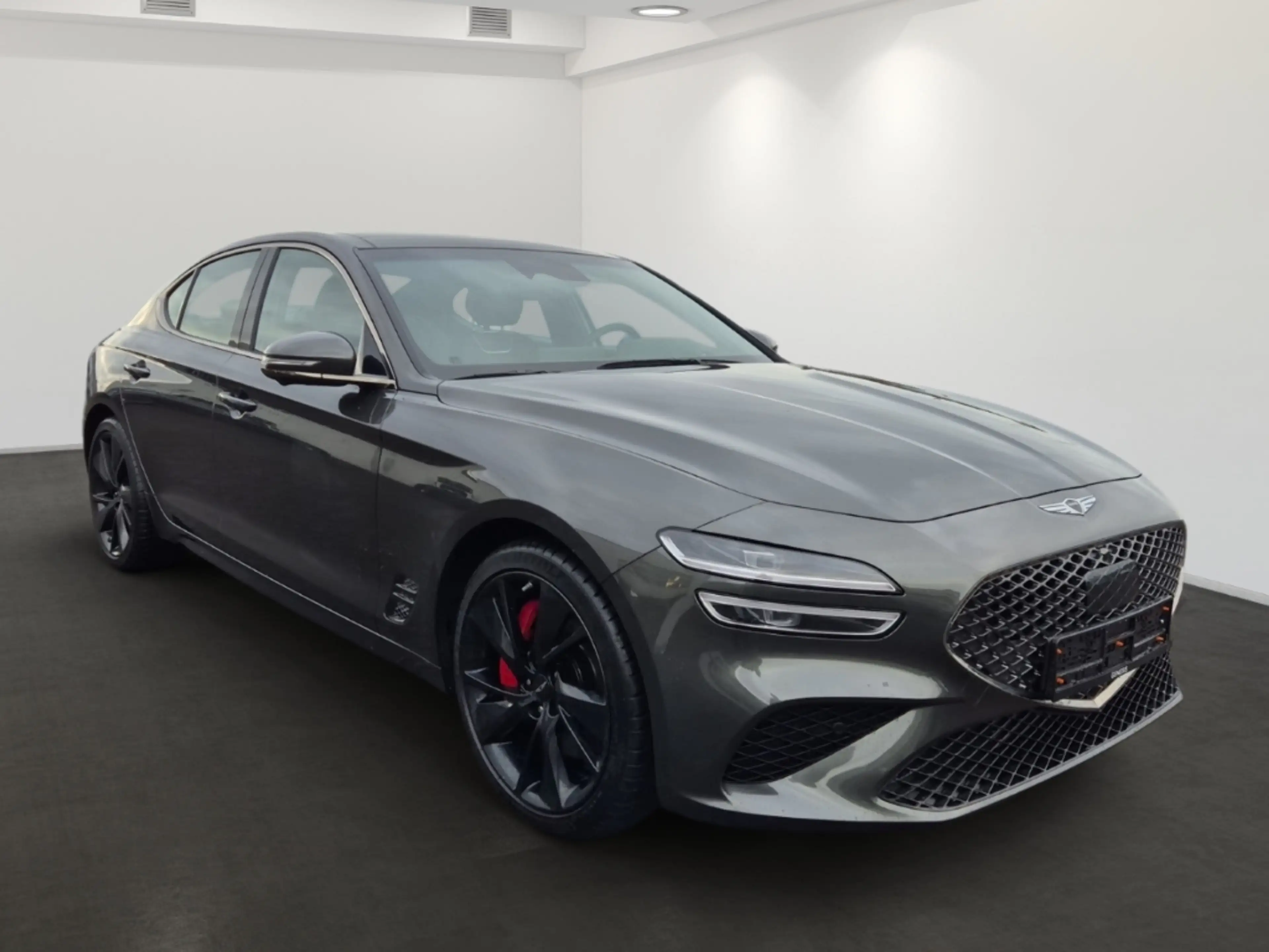 Genesis G70 Sport — photo 2