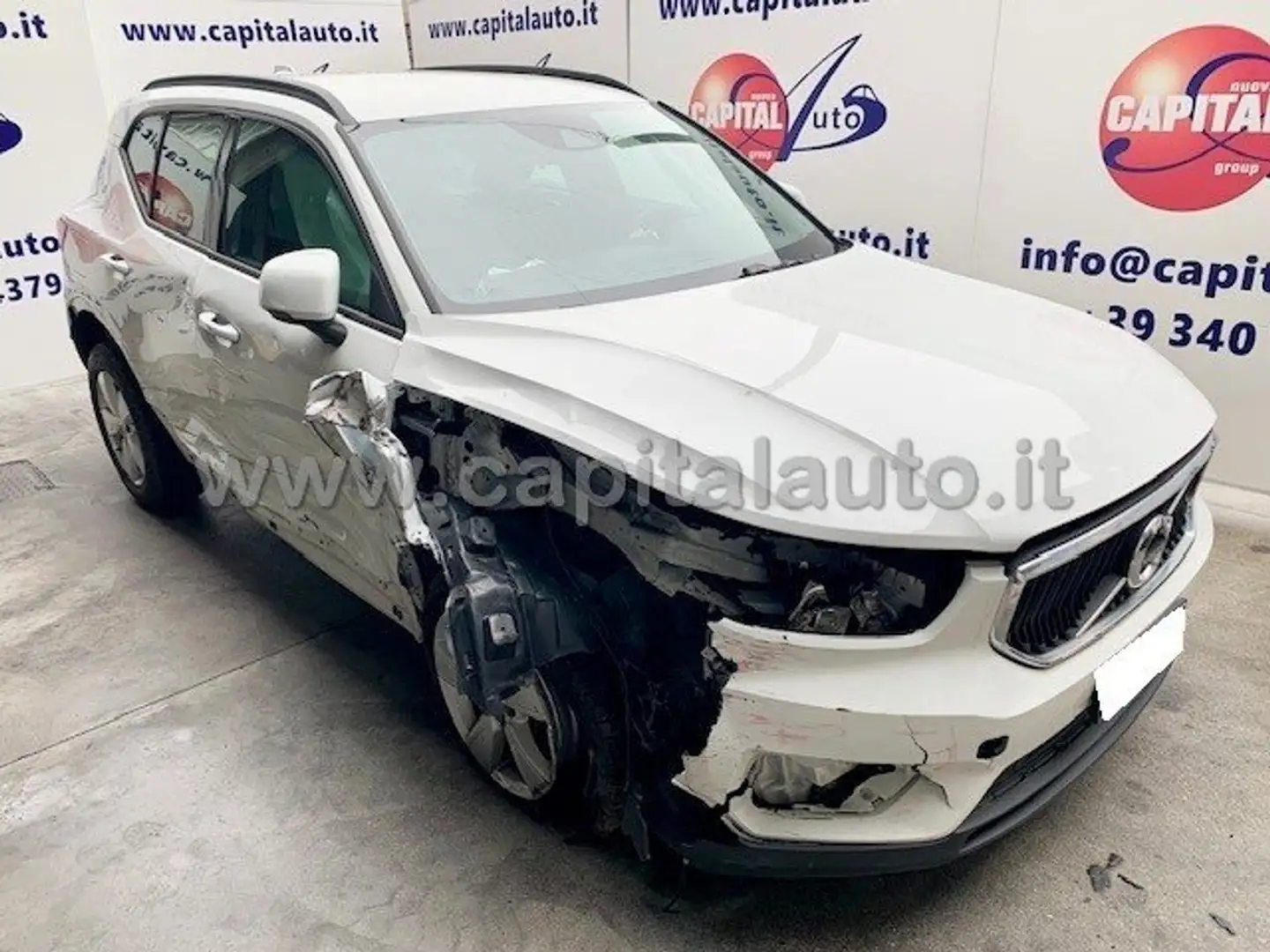Volvo XC40 2.0 d3 AWD geartronic NETTO 7800 Bianco - 2