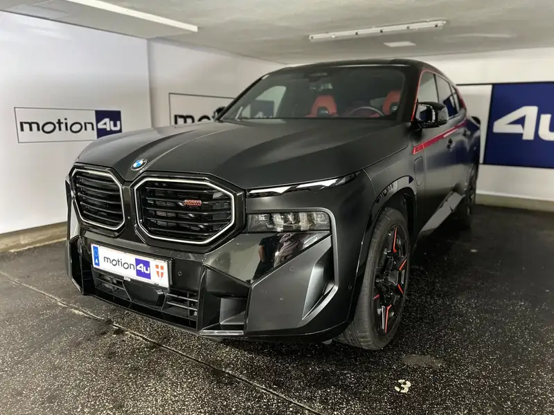 BMW Xm