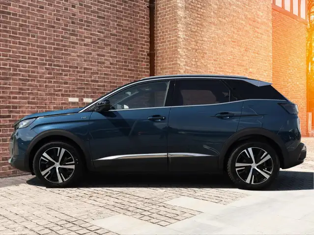 Peugeot 3008 view 3