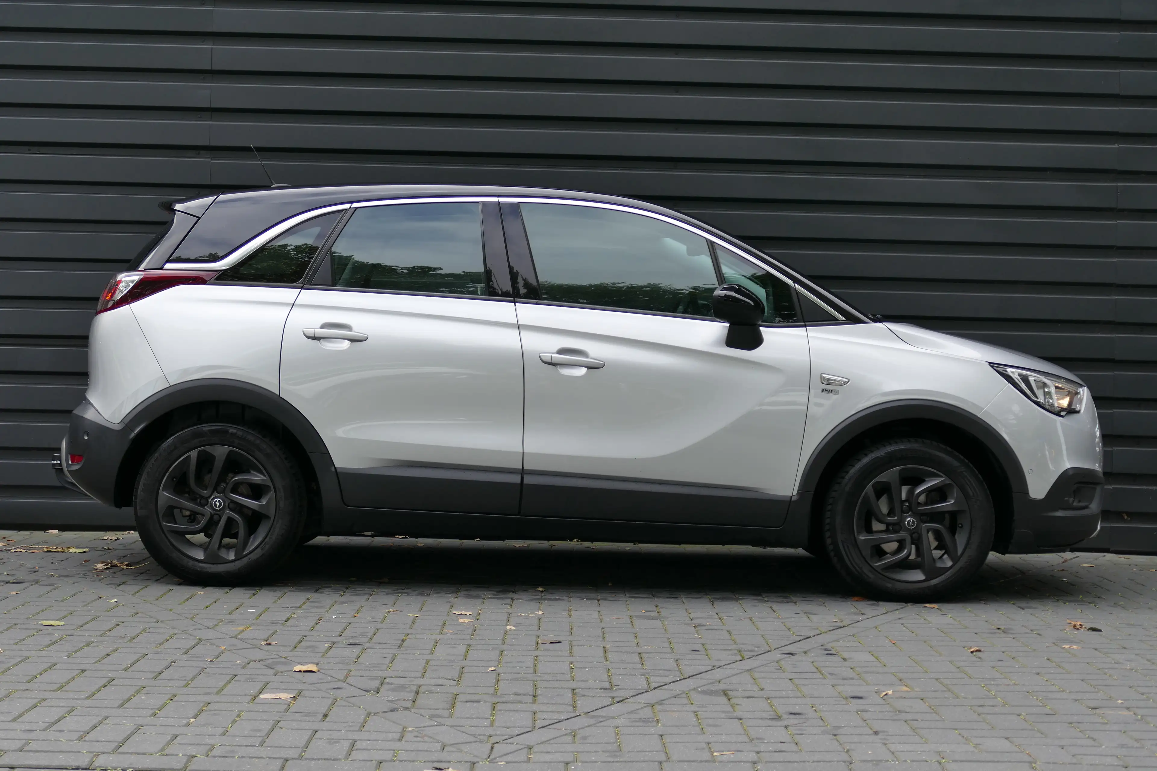 Opel Crossland X 1.2 TURBO 110PK 120 JAAR EDITION / CAMERA / AFN. T — photo 3
