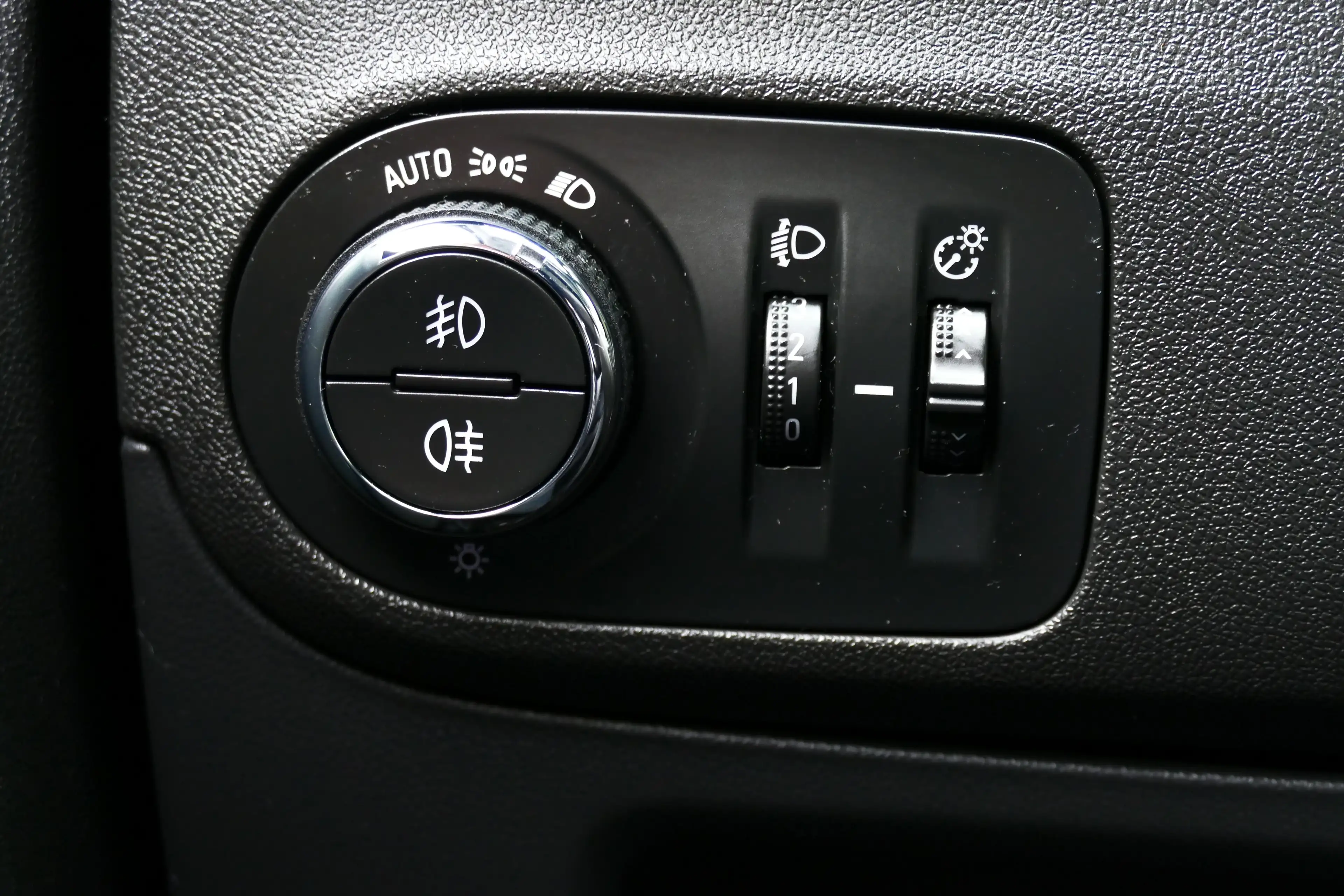 Opel Crossland X 1.2 TURBO 110PK 120 JAAR EDITION / CAMERA / AFN. T — photo 17