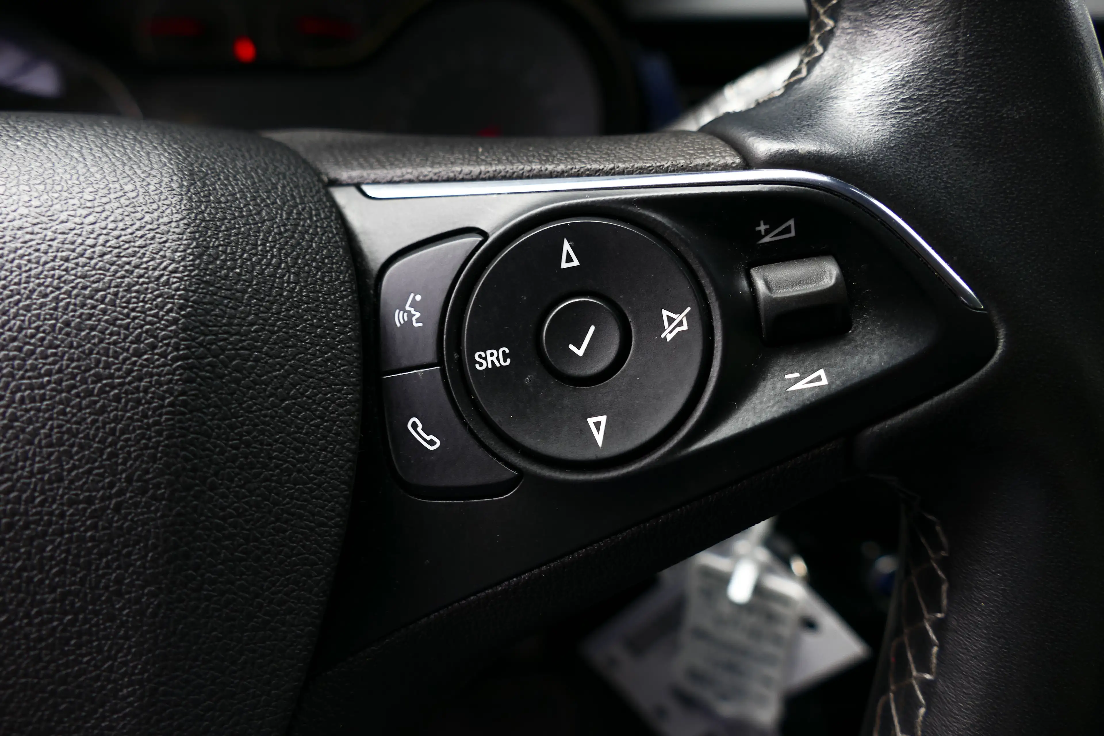 Opel Crossland X 1.2 TURBO 110PK 120 JAAR EDITION / CAMERA / AFN. T — photo 21