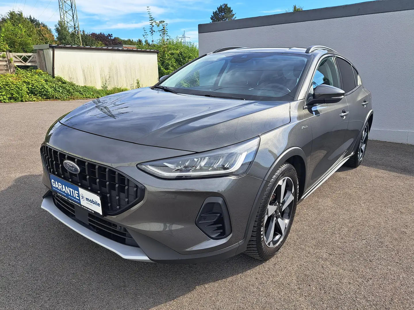 Ford Focus Active X*ACC*Assistenz*HUD*L+SHZ*Navi*RFK*1.Hd. Grau - 1