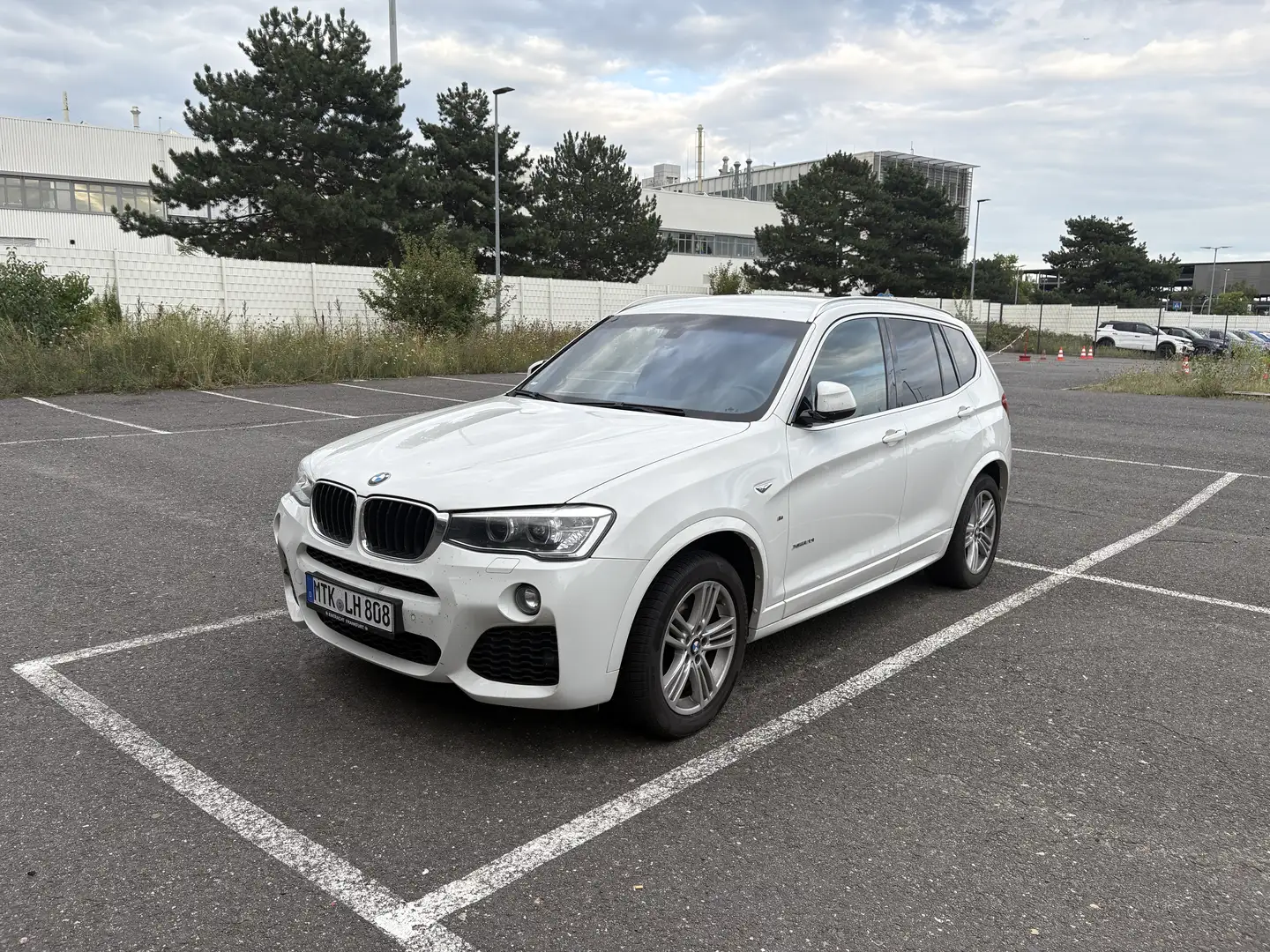 BMW X3 BMW X3 xDrive 20i | M-Paket | Top-Zustand Белый - 1
