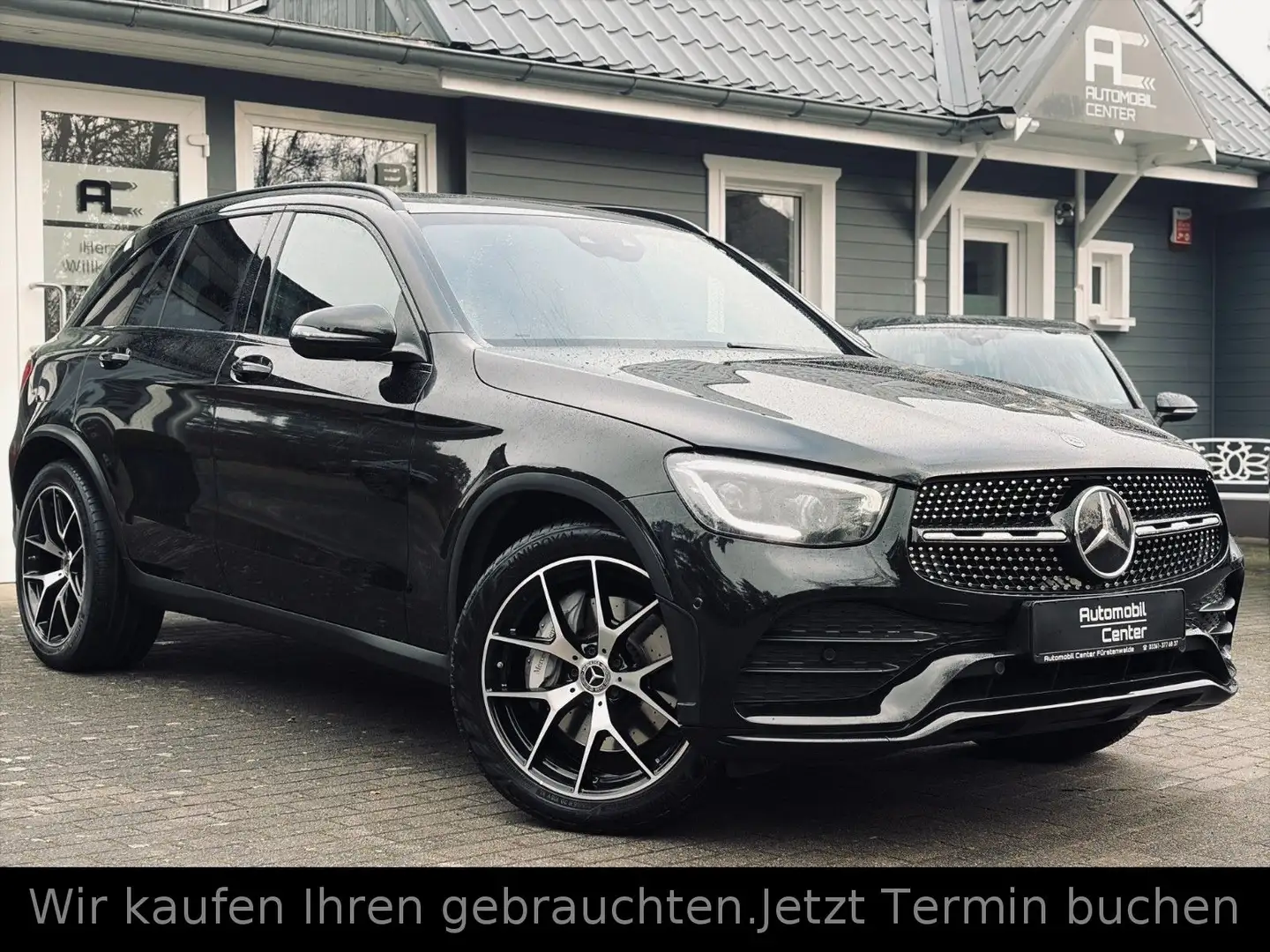 Mercedes-Benz GLC 300 d 4Matic AMG+Multibeam+MBUX+Panorama+AHK+ Schwarz - 1