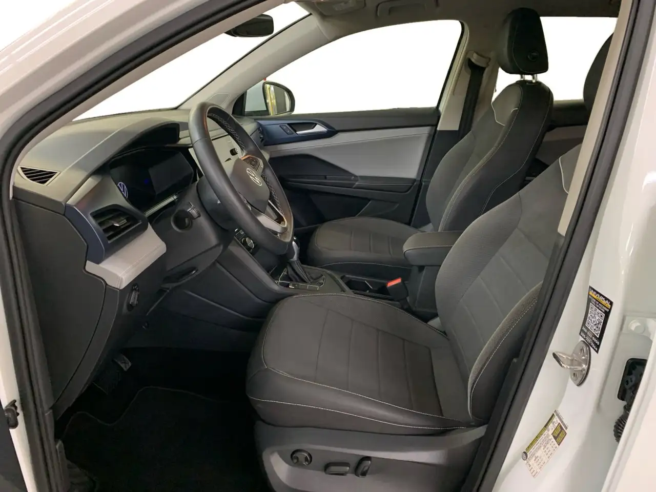 Volkswagen Taos снимка Volkswagen Taos