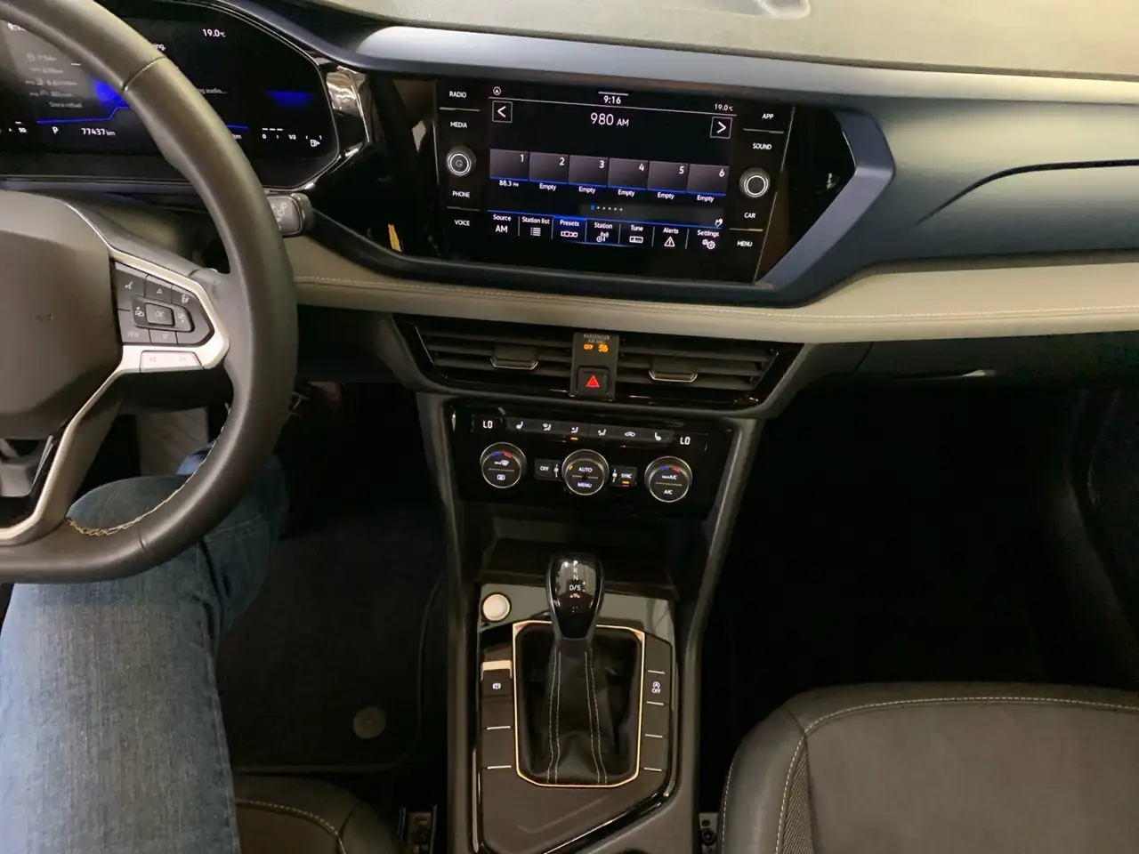 Volkswagen Taos снимка Volkswagen Taos