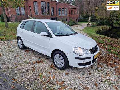Volkswagen Polo 1.4-16V Comfortline 5-deurs AIRCO/cruise
