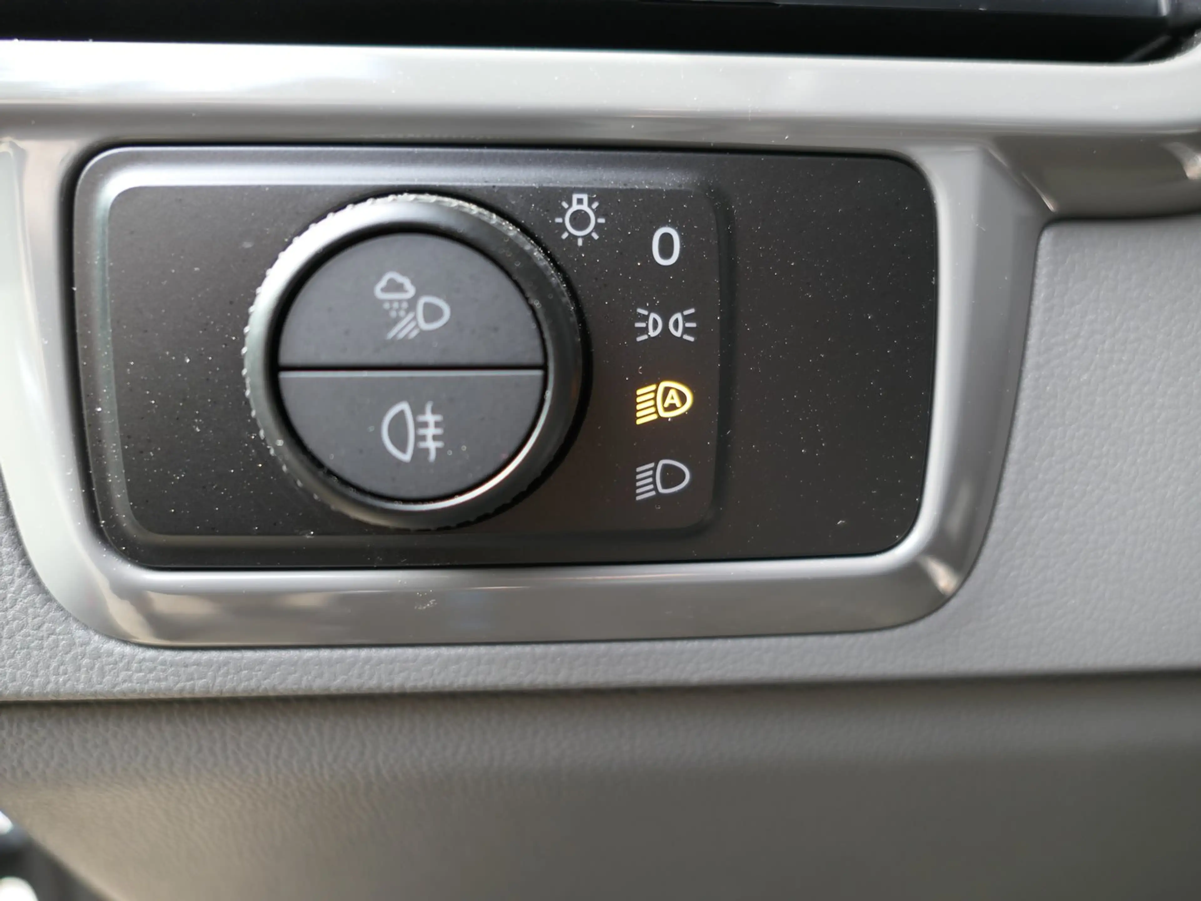 Volkswagen T7 Caravelle VW T7 Caravelle Style TDI 4MOTION — photo 11