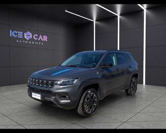 1.3 Turbo T4 240 CV PHEV AT6 4xe Trailhawk