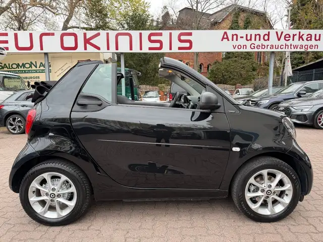 smart forTwo fortwo cabrio 66kW passion*LED*NAVI*SHZ*KLIMA*