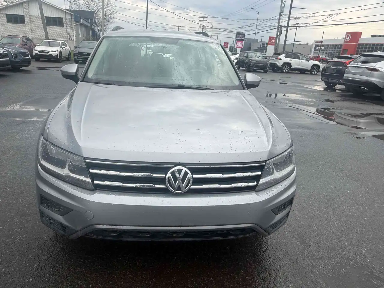 Volkswagen Tiguan снимка Volkswagen Tiguan
