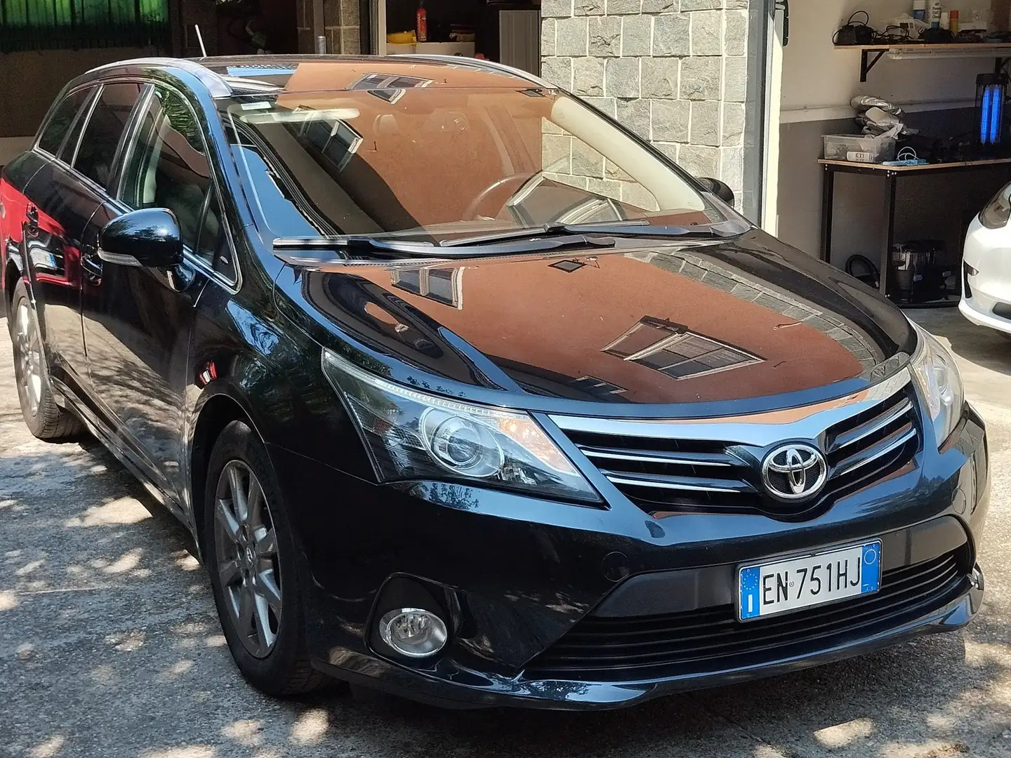 Toyota Avensis Avensis III 2012 Wagon Wagon 2.0 d-4d Lounge Blu/Azzurro - 1