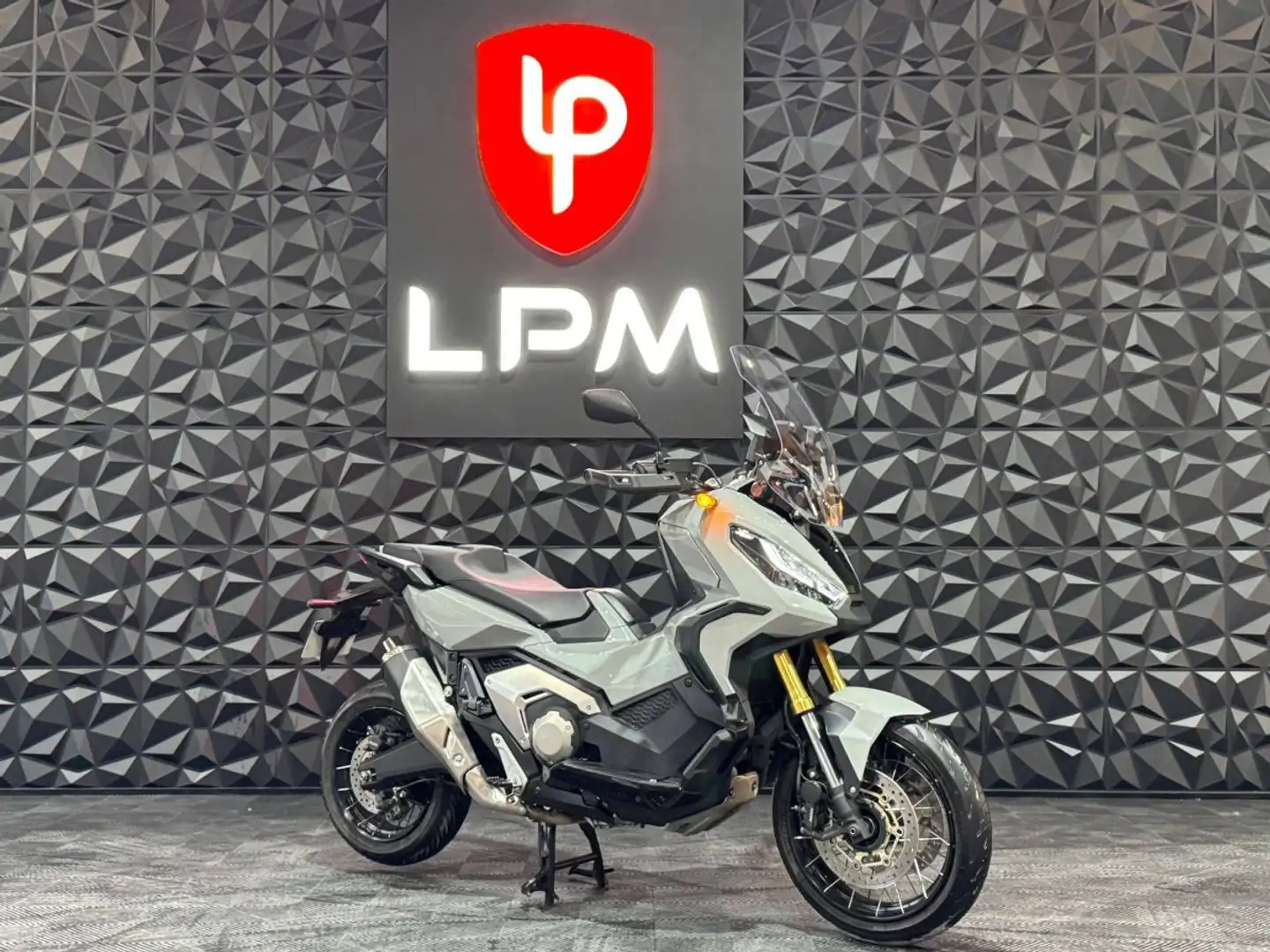 Honda X-ADV 750cc DCT ABS Gris - 2