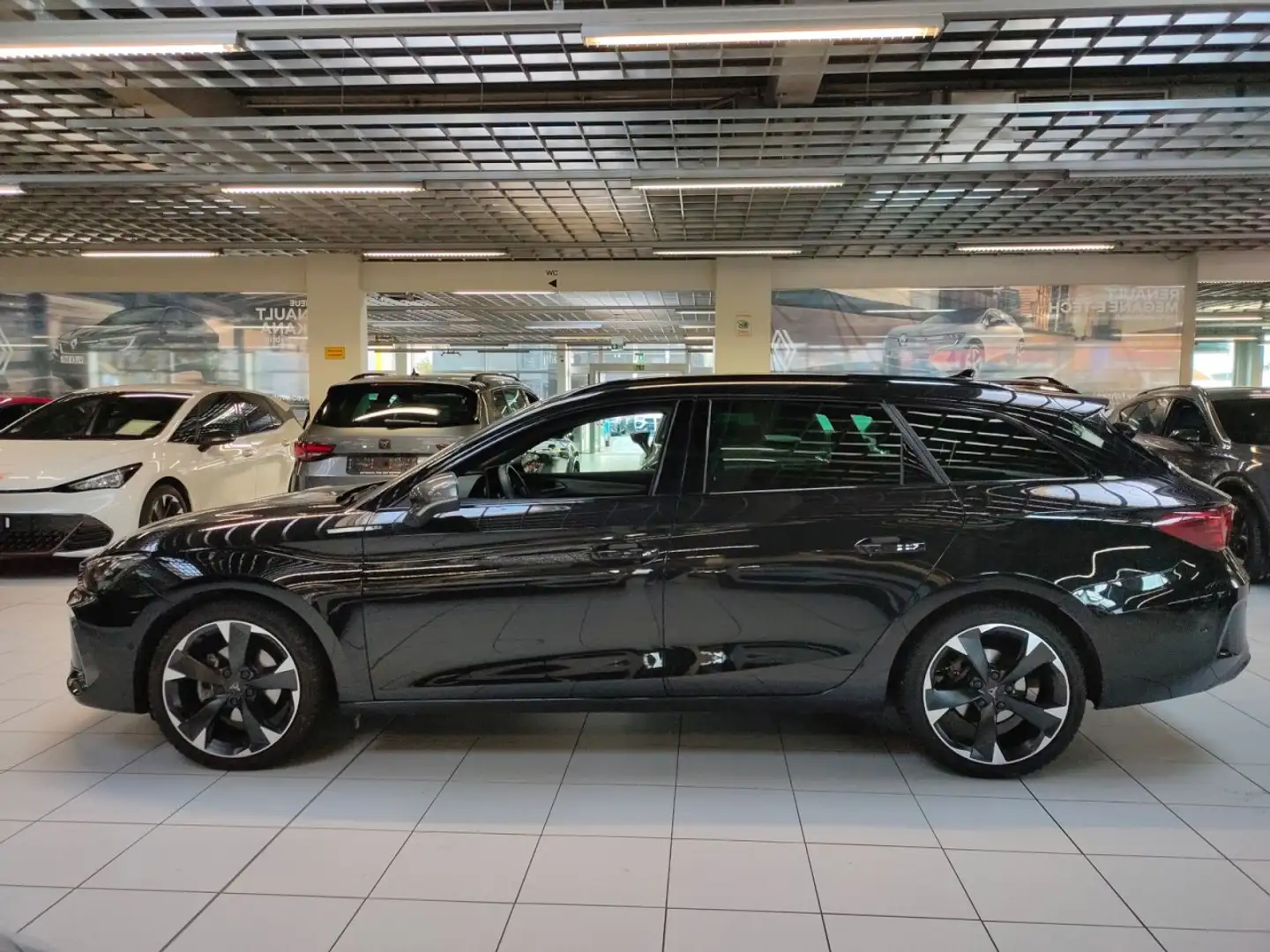 CUPRA Leon Sportstourer 1.5 eTSI AHK Klima Navi Noir - 2