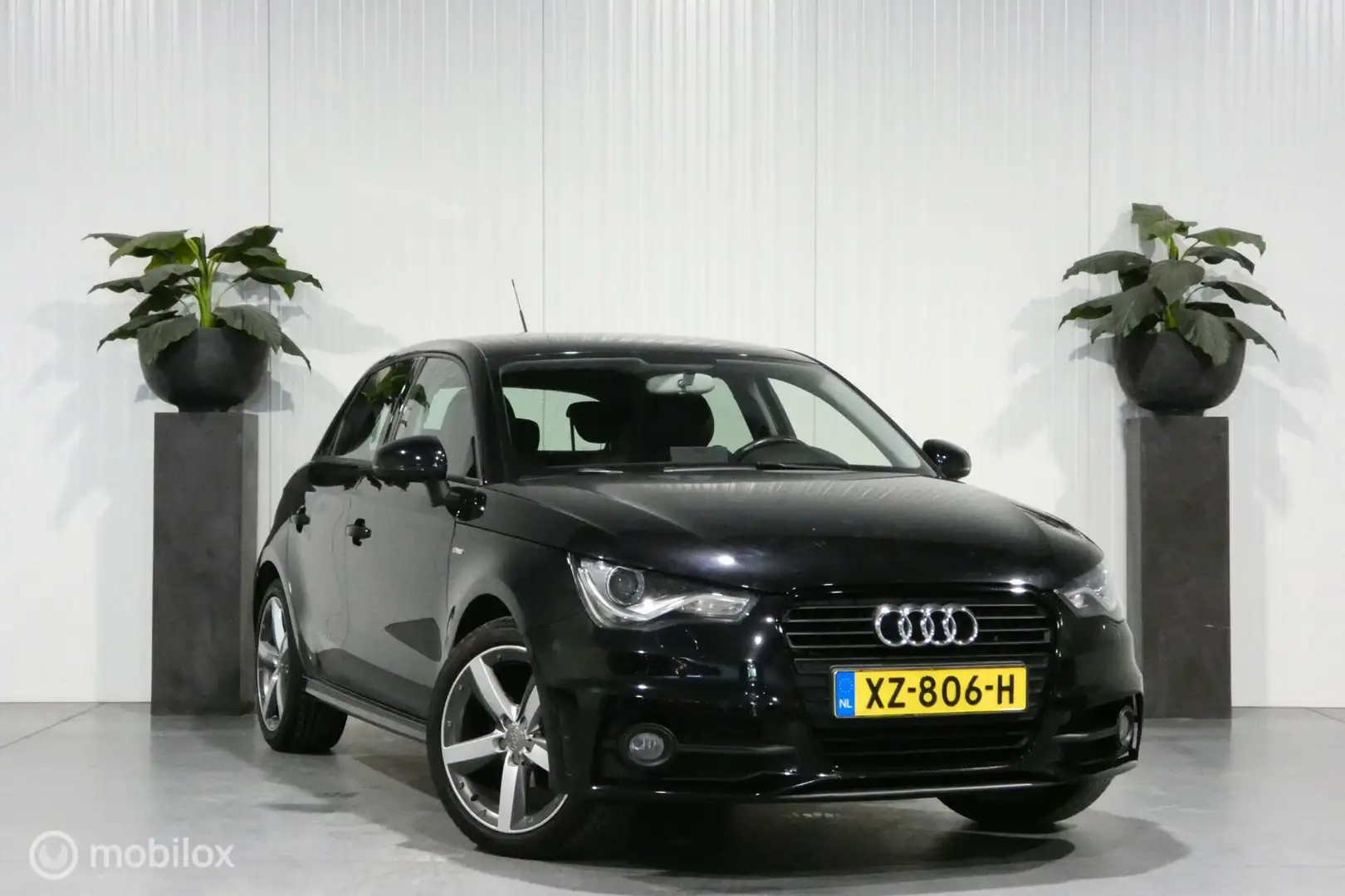 Audi A1 Sportback 1.2 TFSI Attraction Negro - 2