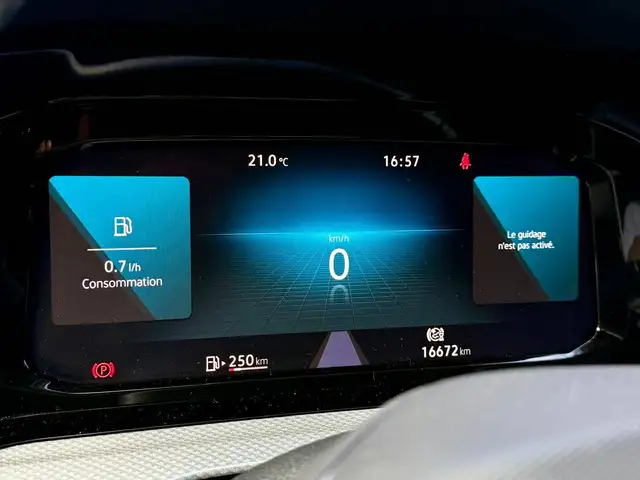 Volkswagen Golf view 6
