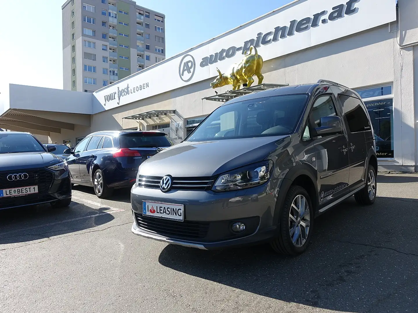 Volkswagen Caddy Kombi Cross 2,0 TDI DPF 4MOTION Gris - 1