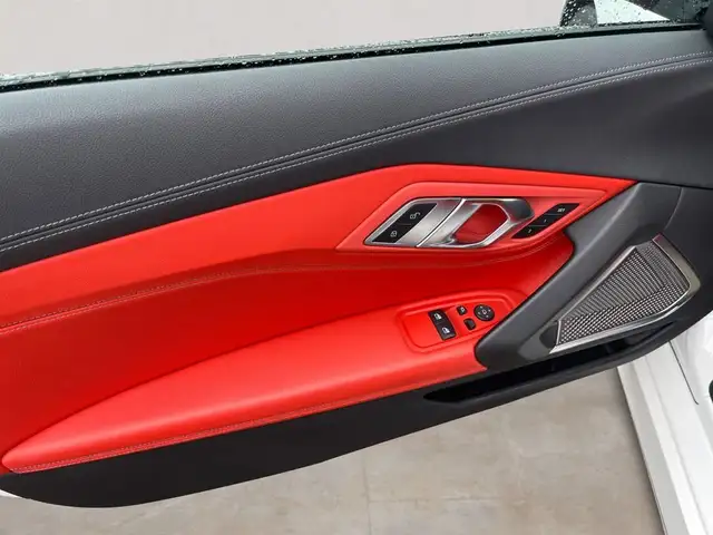 BMW Z4 view 9