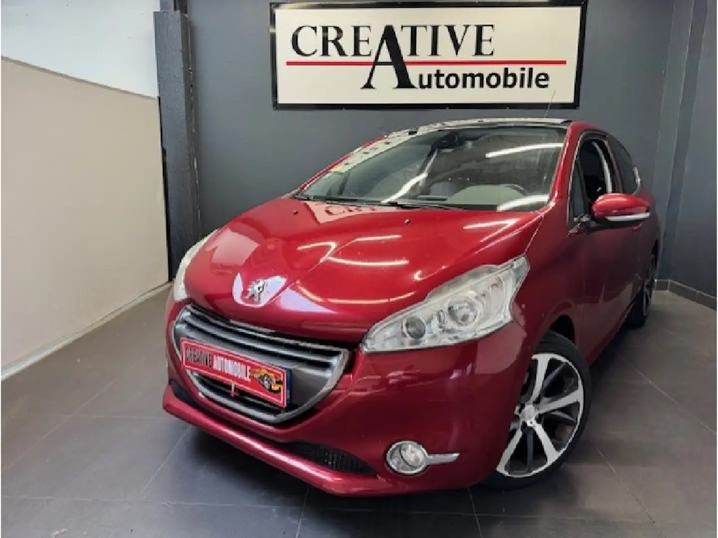 Peugeot 208 1.6 e-HDi 115ch BVM6 Allure - 1