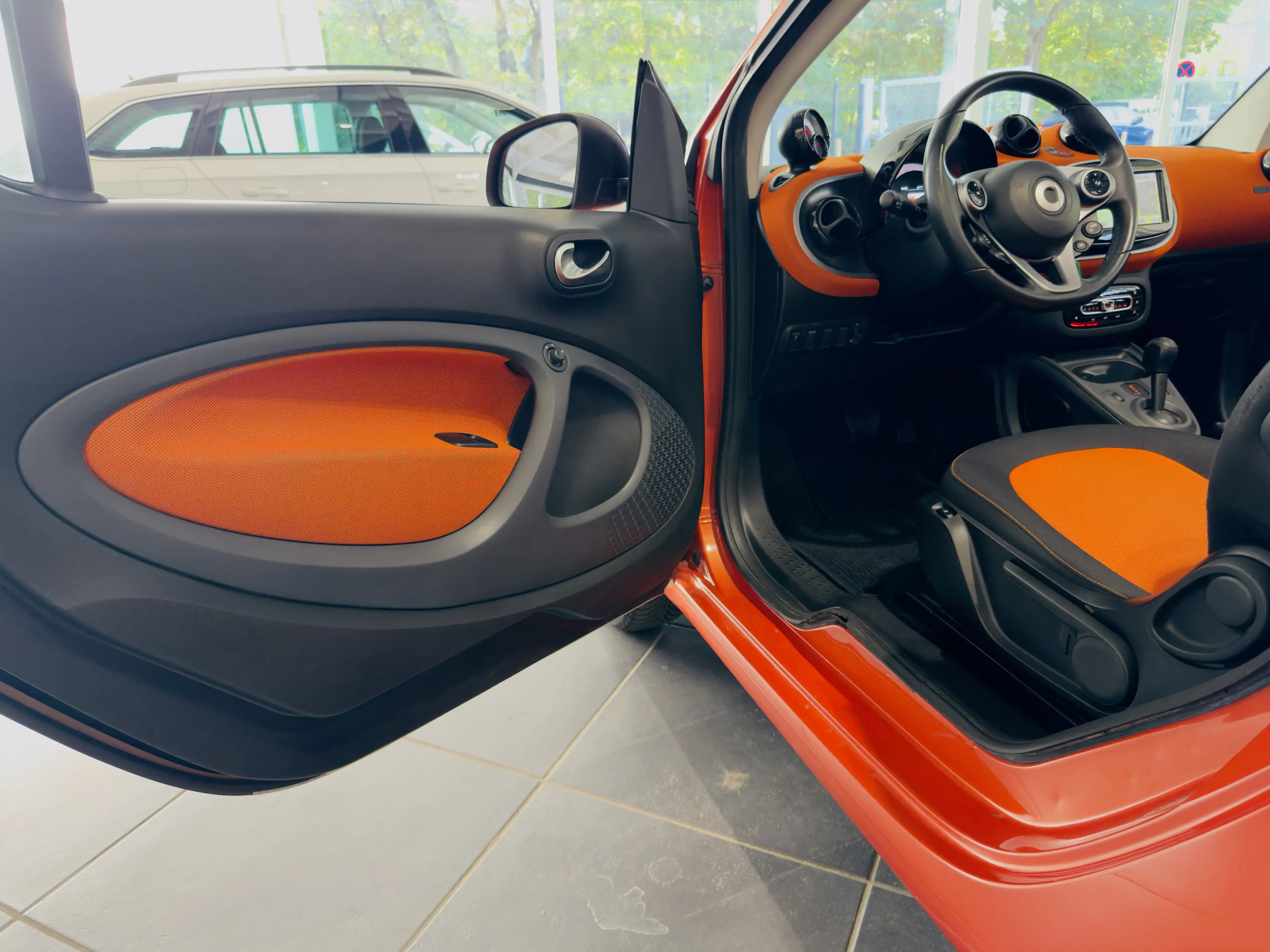 smart forTwo CABRIO 52KW PASSION RÜCKFAHRKAMERA — photo 15