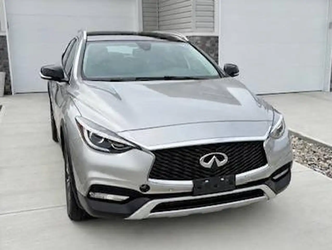 2017 Infiniti QX30