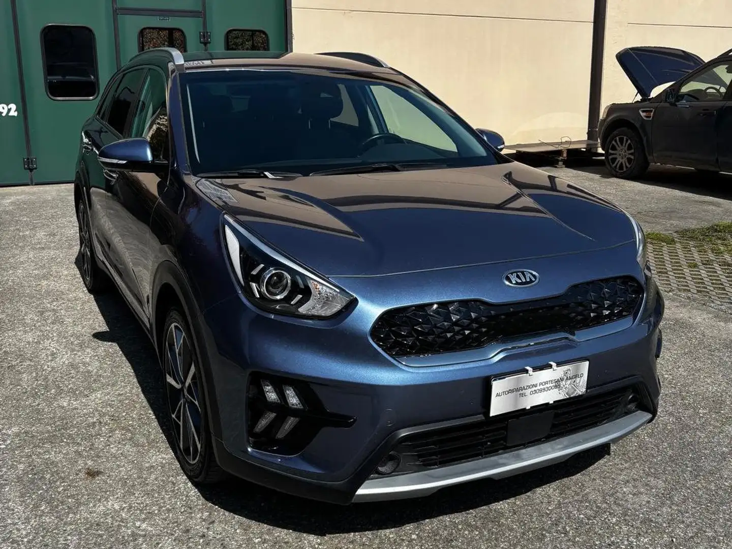 Kia Niro 1.6 gdi hev Energy dct my18 Blau - 1