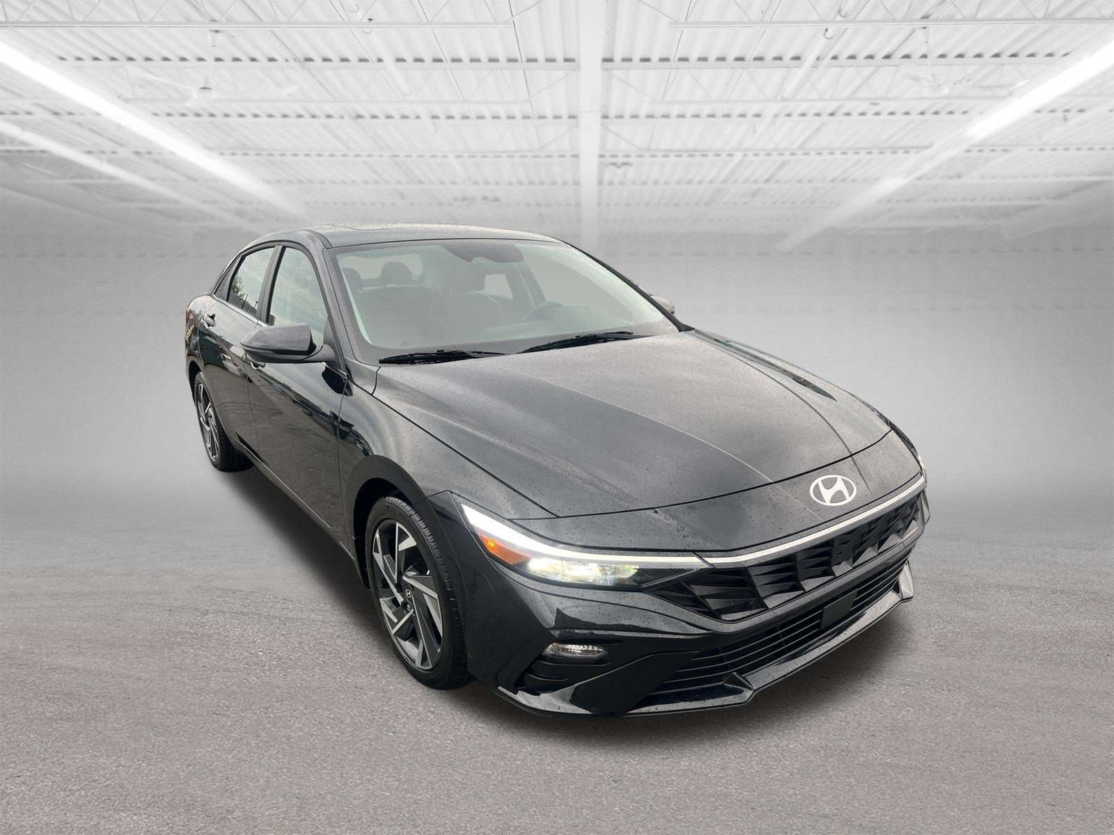 2025 Hyundai Elantra — снимка 1
