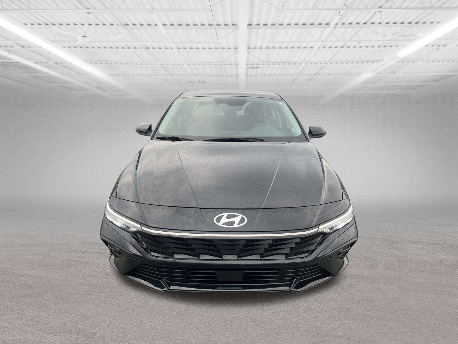2025 Hyundai Elantra — снимка 1