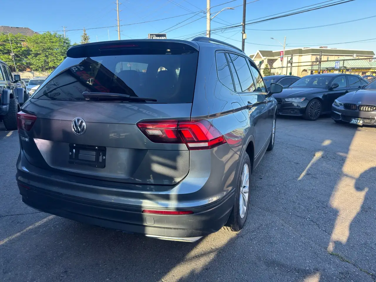 Volkswagen Tiguan снимка Volkswagen Tiguan