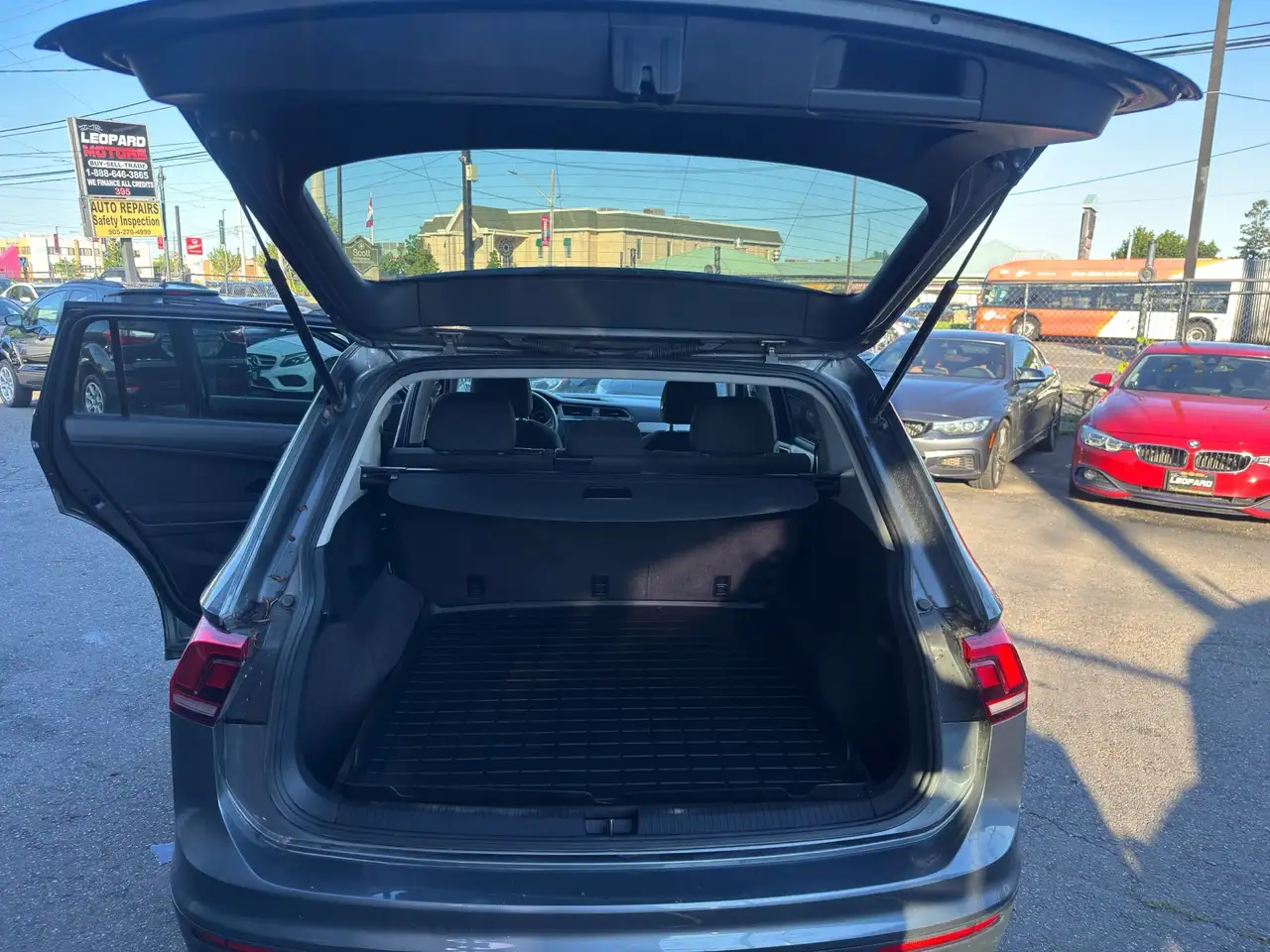 Volkswagen Tiguan снимка Volkswagen Tiguan