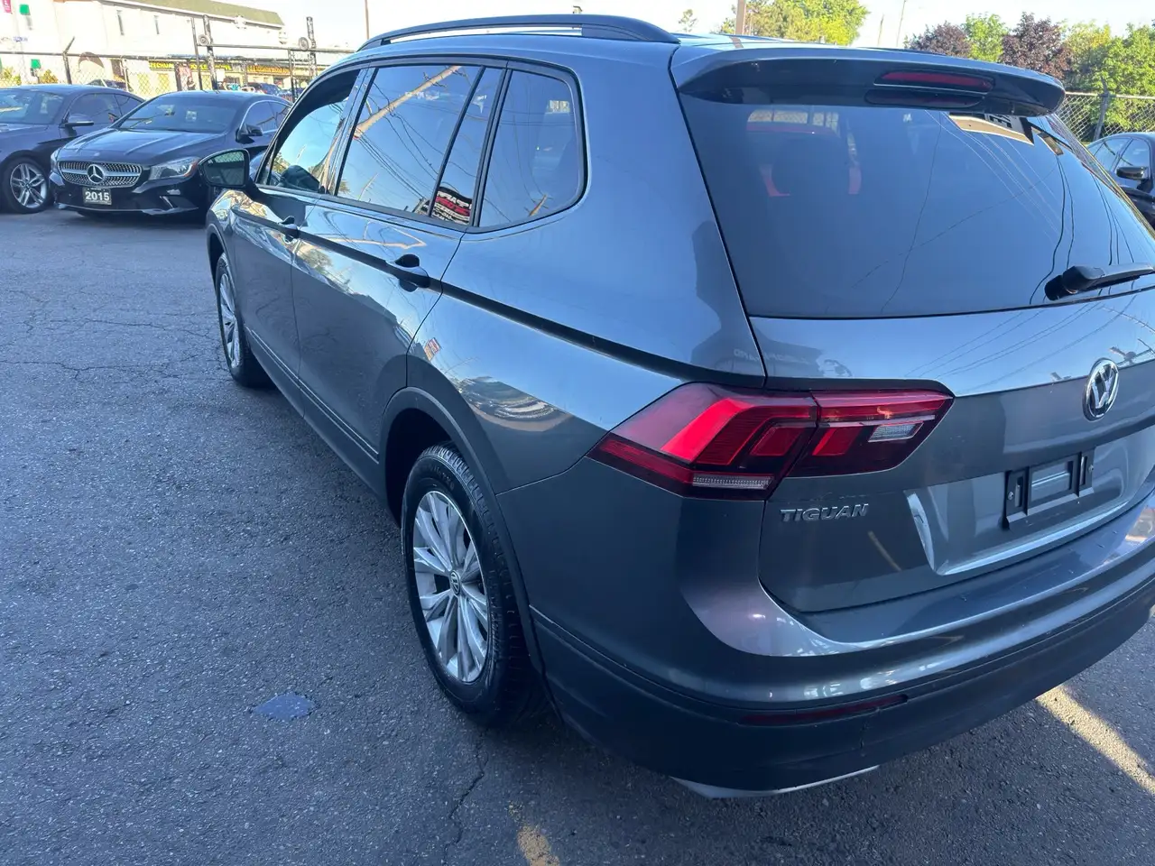 Volkswagen Tiguan снимка Volkswagen Tiguan