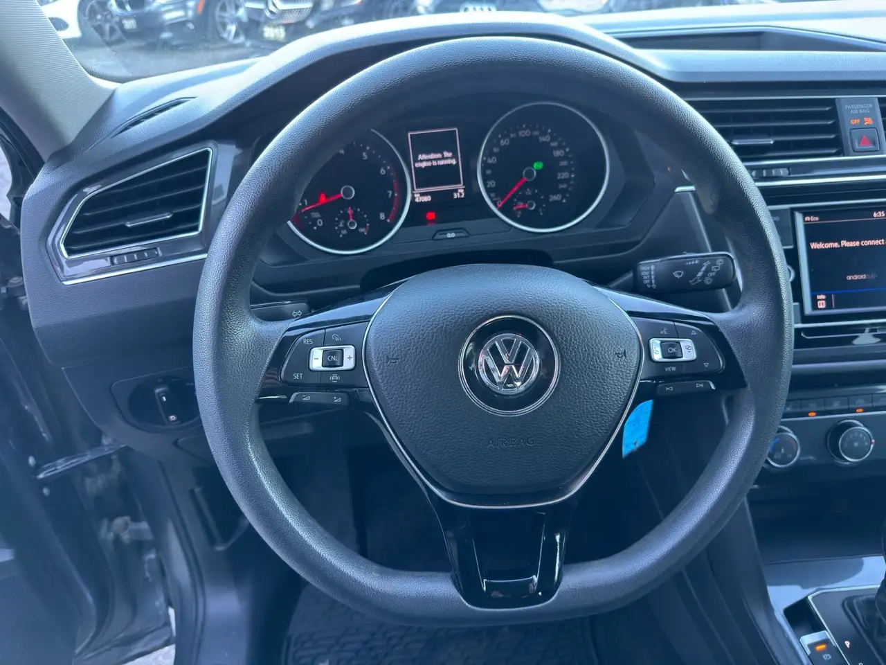 Volkswagen Tiguan снимка Volkswagen Tiguan
