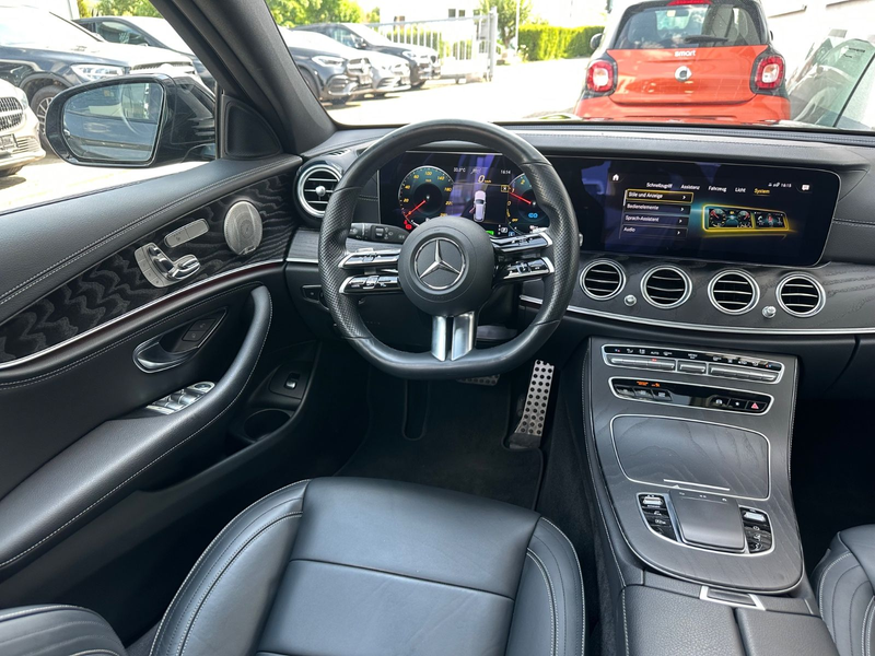 Mercedes-Benz E 300 de AMG Pano/Memorey/Multibeam/Leder Nappa — photo 12