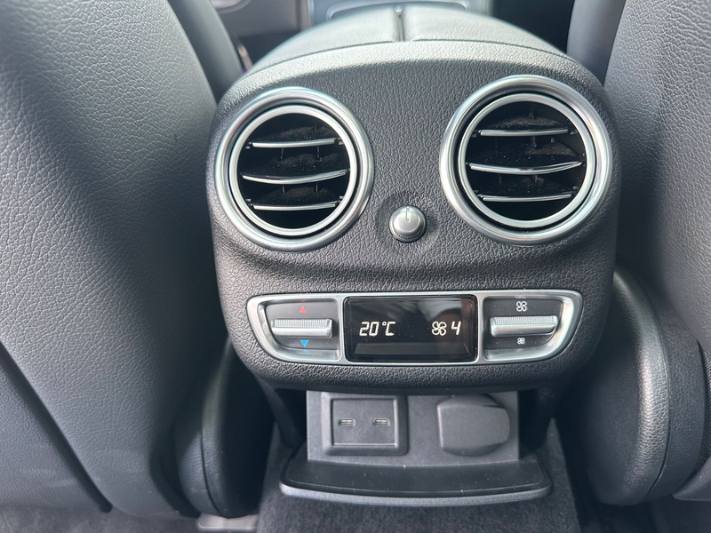 Mercedes-Benz E 300 de AMG Pano/Memorey/Multibeam/Leder Nappa — photo 9