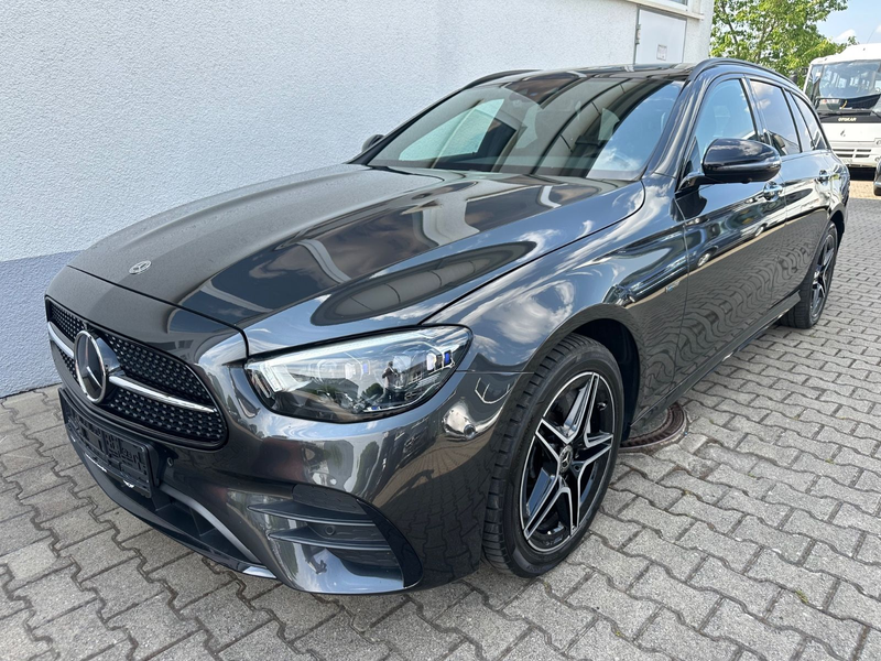 Mercedes-Benz E 300 de AMG Pano/Memorey/Multibeam/Leder Nappa — photo 2
