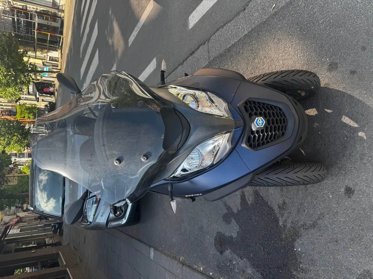 Piaggio MP3 500 Azul - 1